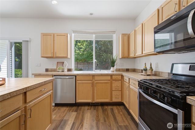 5928 Elizabeth Avenue SE, Auburn, WA 98092