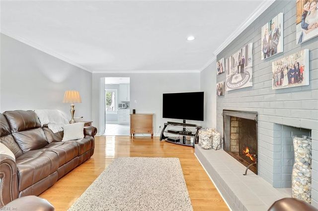 5212 Windsor LN, Virginia Beach, VA 23464