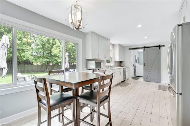 5212 Windsor LN, Virginia Beach, VA 23464