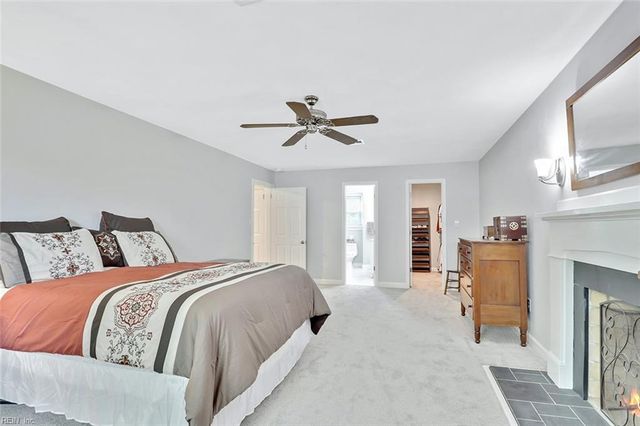 5212 Windsor LN, Virginia Beach, VA 23464