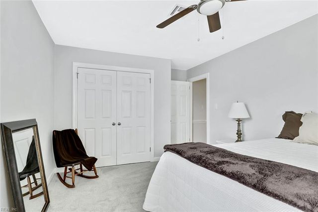 5212 Windsor LN, Virginia Beach, VA 23464
