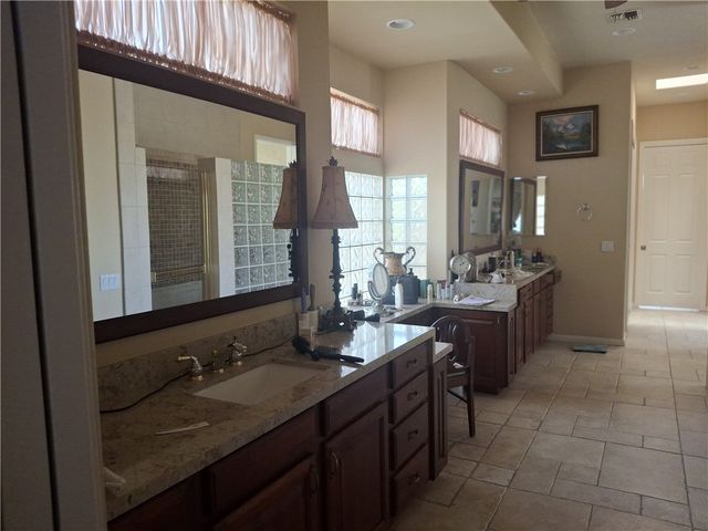 35438 Drive Rosemont, Palm Desert, CA 92211