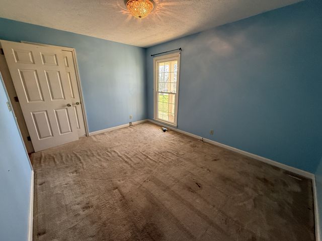 107 John Henry Ln, Hendersonville, TN 37075