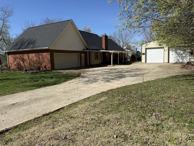 107 John Henry Ln, Hendersonville, TN 37075