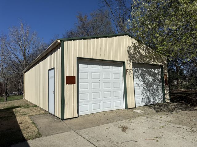 107 John Henry Ln, Hendersonville, TN 37075