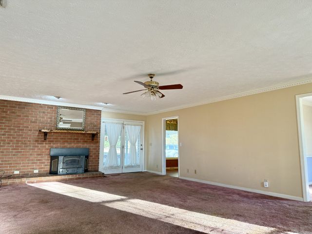 107 John Henry Ln, Hendersonville, TN 37075