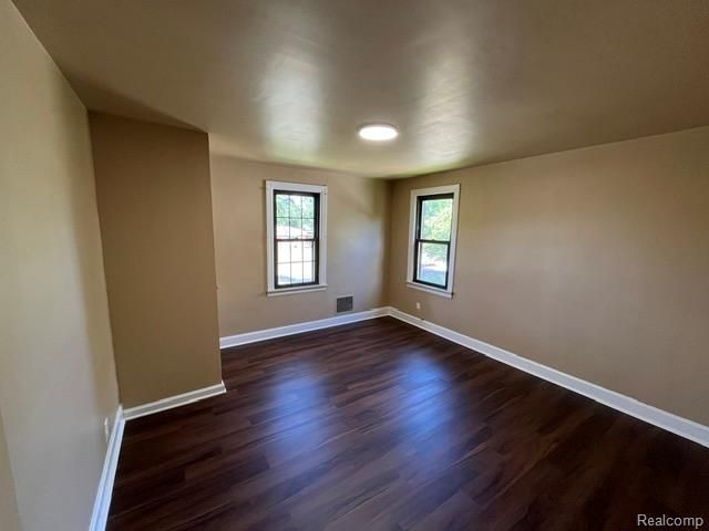 14250 Inkster Road, Redford Charter Township, MI 48239