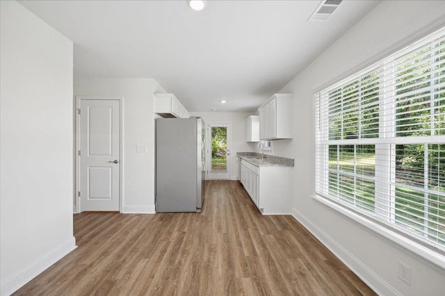 438 N Forest Street, Spartanburg, SC 29301