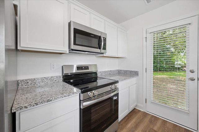 438 N Forest Street, Spartanburg, SC 29301