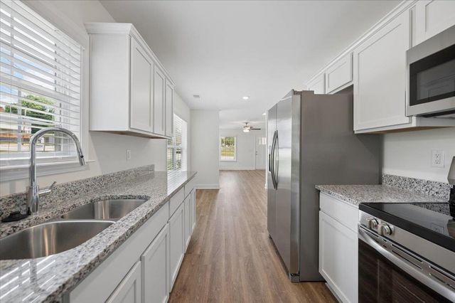 438 N Forest Street, Spartanburg, SC 29301