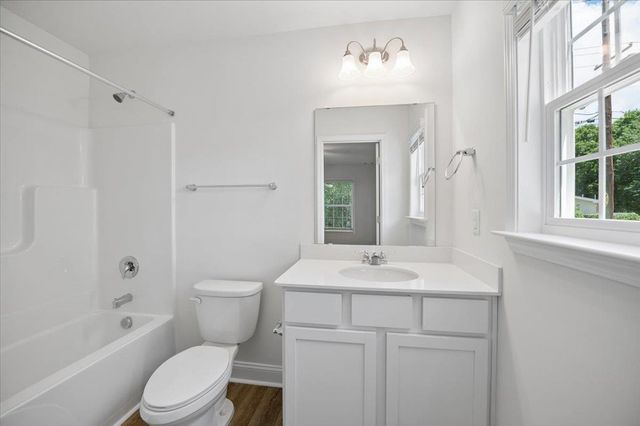 438 N Forest Street, Spartanburg, SC 29301