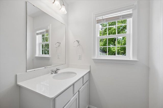 438 N Forest Street, Spartanburg, SC 29301