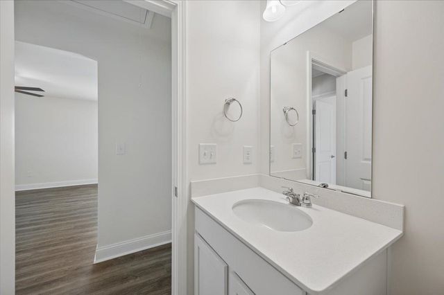 438 N Forest Street, Spartanburg, SC 29301