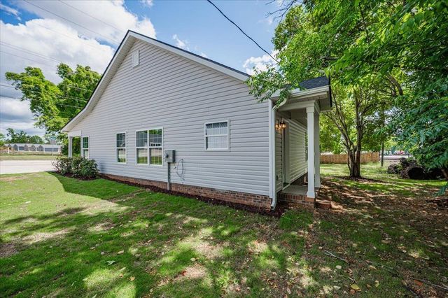 438 N Forest Street, Spartanburg, SC 29301