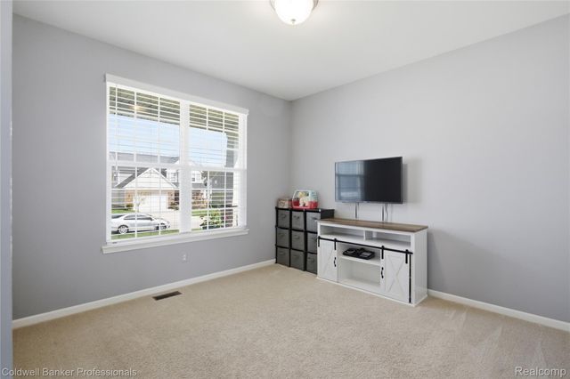 2323 Yasmin Drive, Commerce Charter Township, MI 48382