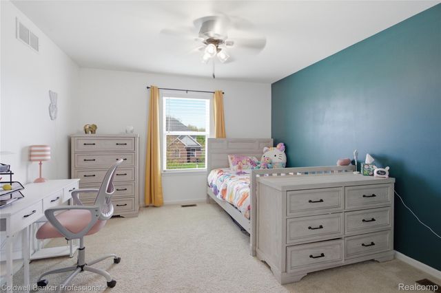2323 Yasmin Drive, Commerce Charter Township, MI 48382