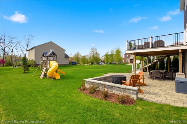 2323 Yasmin Drive, Commerce Charter Township, MI 48382