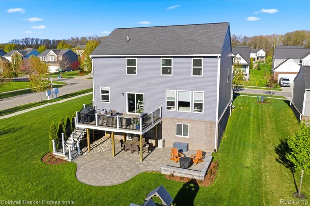 2323 Yasmin Drive, Commerce Charter Township, MI 48382