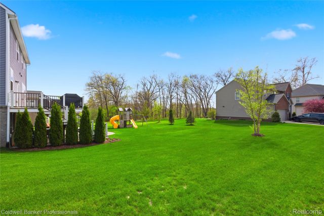 2323 Yasmin Drive, Commerce Charter Township, MI 48382