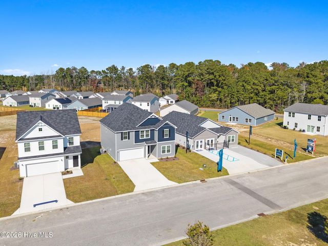 24 Staples Mill Drive NW, Supply, NC 28462