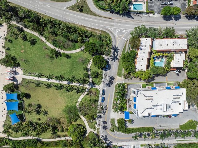 515 NE 38th Street 10, Miami, FL 33137