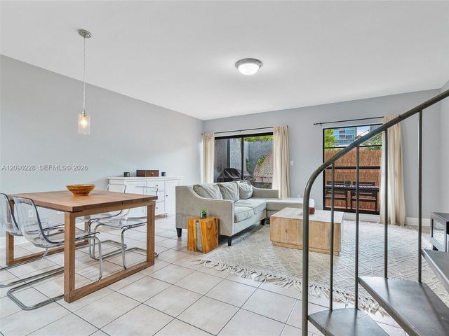 515 NE 38th Street 10, Miami, FL 33137