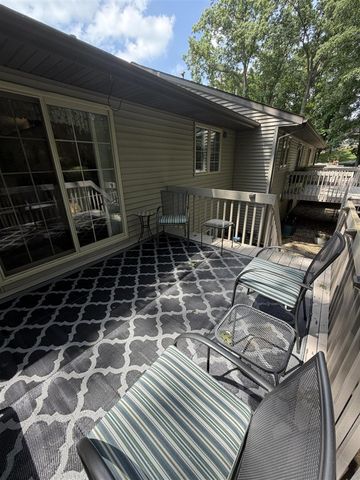 832 Highbanks Drive 19, Allegan, MI 49010