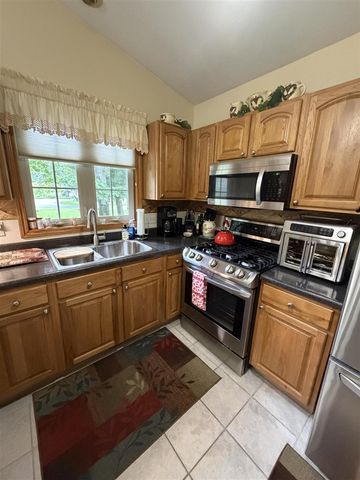 832 Highbanks Drive 19, Allegan, MI 49010