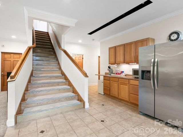 60 Whispering Stream Trail, Hendersonville, NC 28739