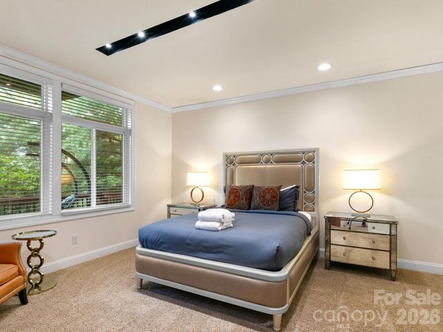 60 Whispering Stream Trail, Hendersonville, NC 28739