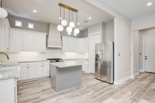 12600 River BND, Austin, TX 78732