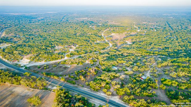 184 peyton colony, Blanco, TX 78606