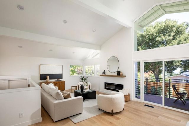3412 Plateau Drive, Belmont, CA 94002