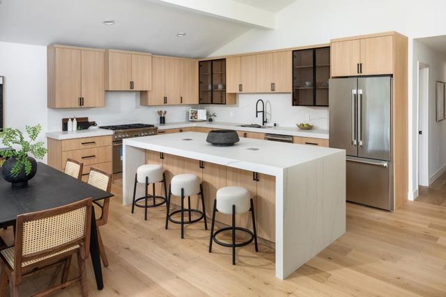 3412 Plateau Drive, Belmont, CA 94002