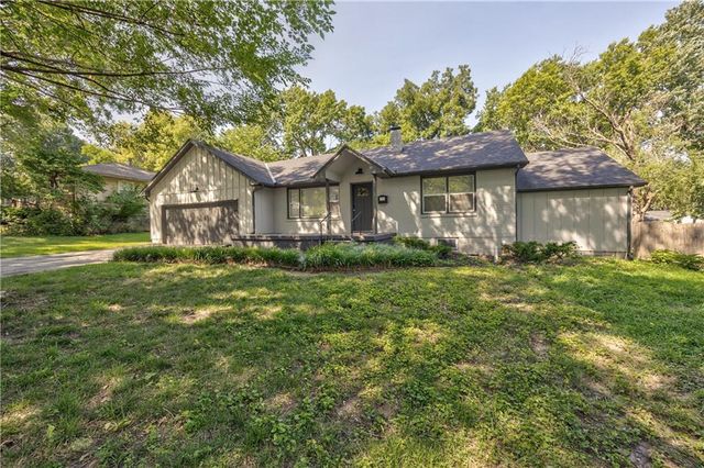 7328 Booth Street, Prairie Village, KS 66208