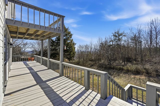 2812 Burnett Drive, Kodak, TN 37764