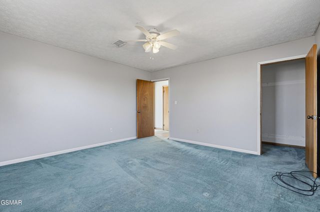 2812 Burnett Drive, Kodak, TN 37764