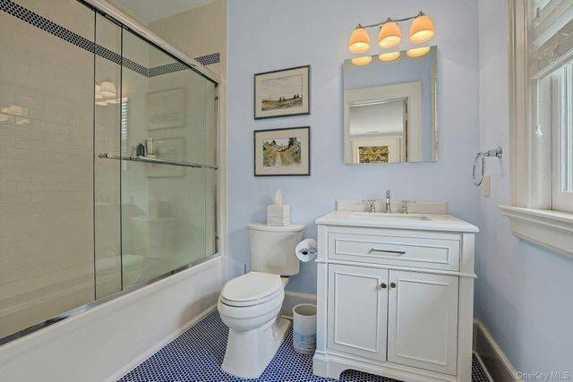 215 Soundview Avenue, White Plains, NY 10606