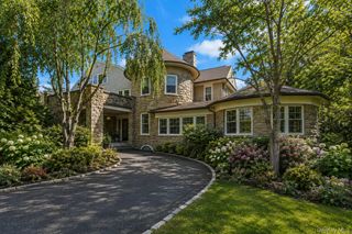 215 Soundview Avenue, White Plains, NY 10606