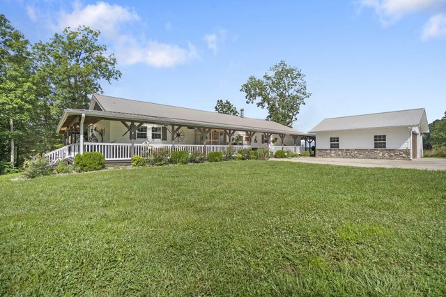 4117 S 77th Road, Bolivar, MO 65613