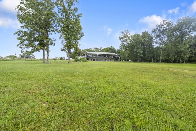 4117 S 77th Road, Bolivar, MO 65613