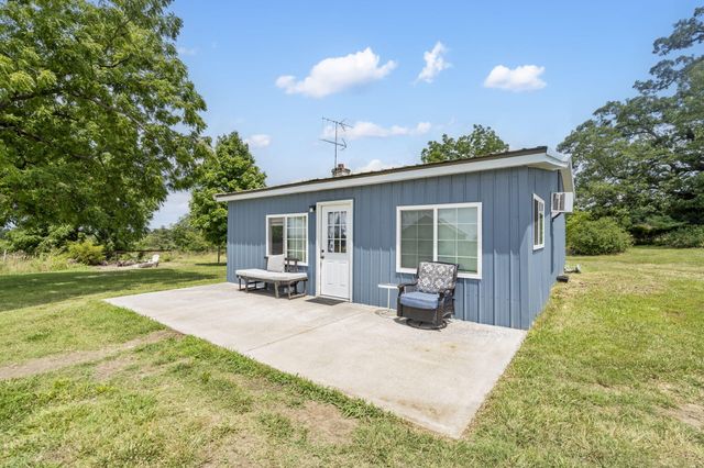 4117 S 77th Road, Bolivar, MO 65613
