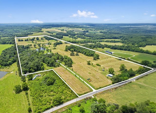 4117 S 77th Road, Bolivar, MO 65613