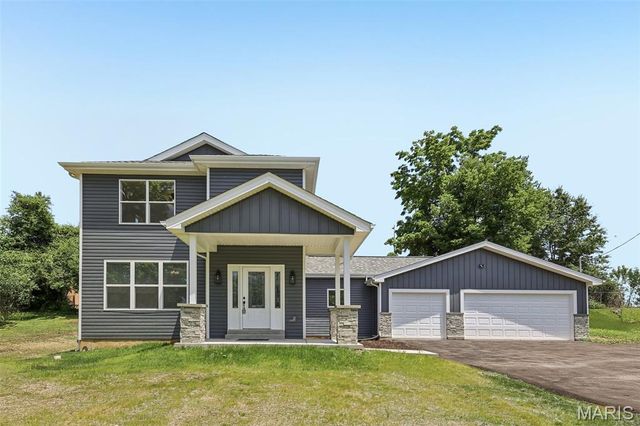 156 Reading Avenue, Maryland Heights, MO 63043