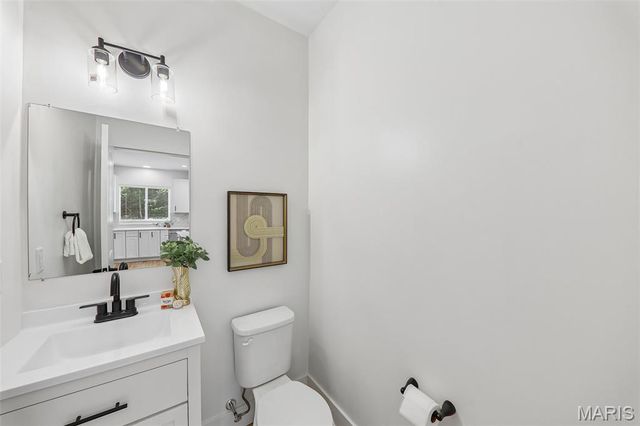 156 Reading Avenue, Maryland Heights, MO 63043