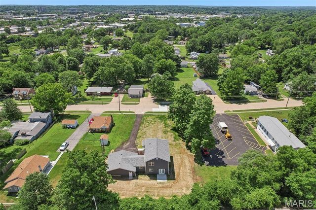 156 Reading Avenue, Maryland Heights, MO 63043