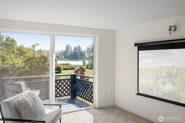 12049 NE 97th Street, Kirkland, WA 98033