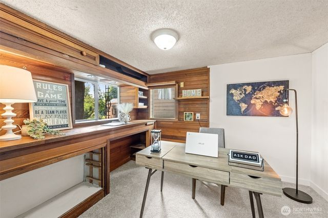 12049 NE 97th Street, Kirkland, WA 98033