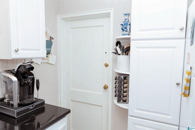 2503 Mountain Brook Cir Apt C, Mountain Brook, AL 35223