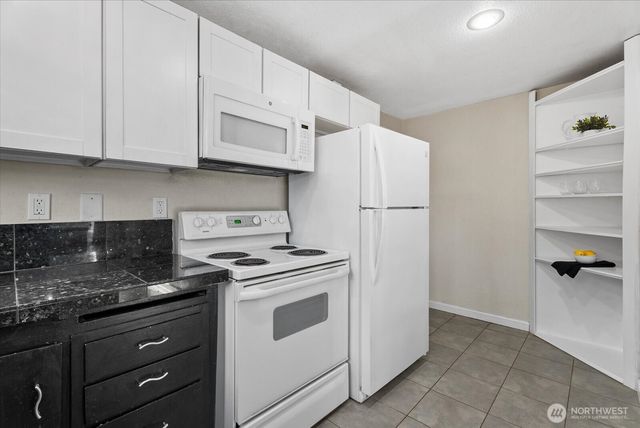 833 S MacArthur Street, Tacoma, WA 98465